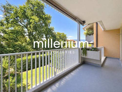 Appartement familial avec balcons au cœur de Bernex