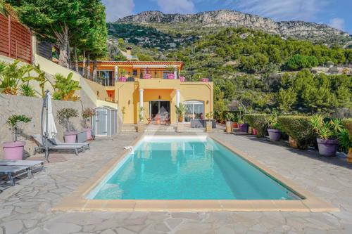 SAINT LAURENT D'ÈZE - VILLA - PROCHE MONACO