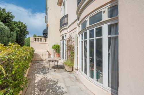 Cap d'Ail: Maison familiale sur deux étages près de la plage de la Mala