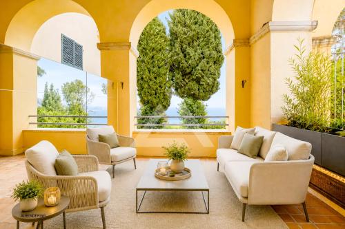 ROQUEBRUNE-CAP-MARTIN - DUPLEX 4 PIÈCES - RESIDENCE DE PRESTIGE