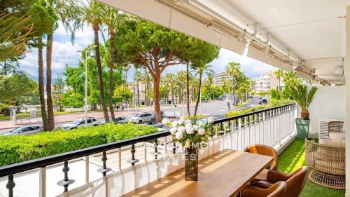 Appartement 2 chambres avec terrasse - Cannes Croisette
