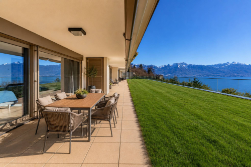 Somptueux appartement de 6.5 pièces avec une vue saisissante sur le lac 
